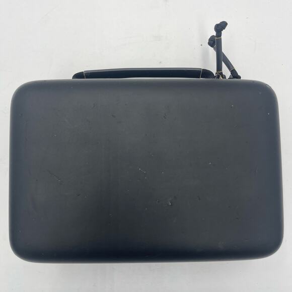 Go Pro Hero 5 Camera Bundle with Accessories & Case- Chest strap, Mounts TESTED - Picture 10 of 11